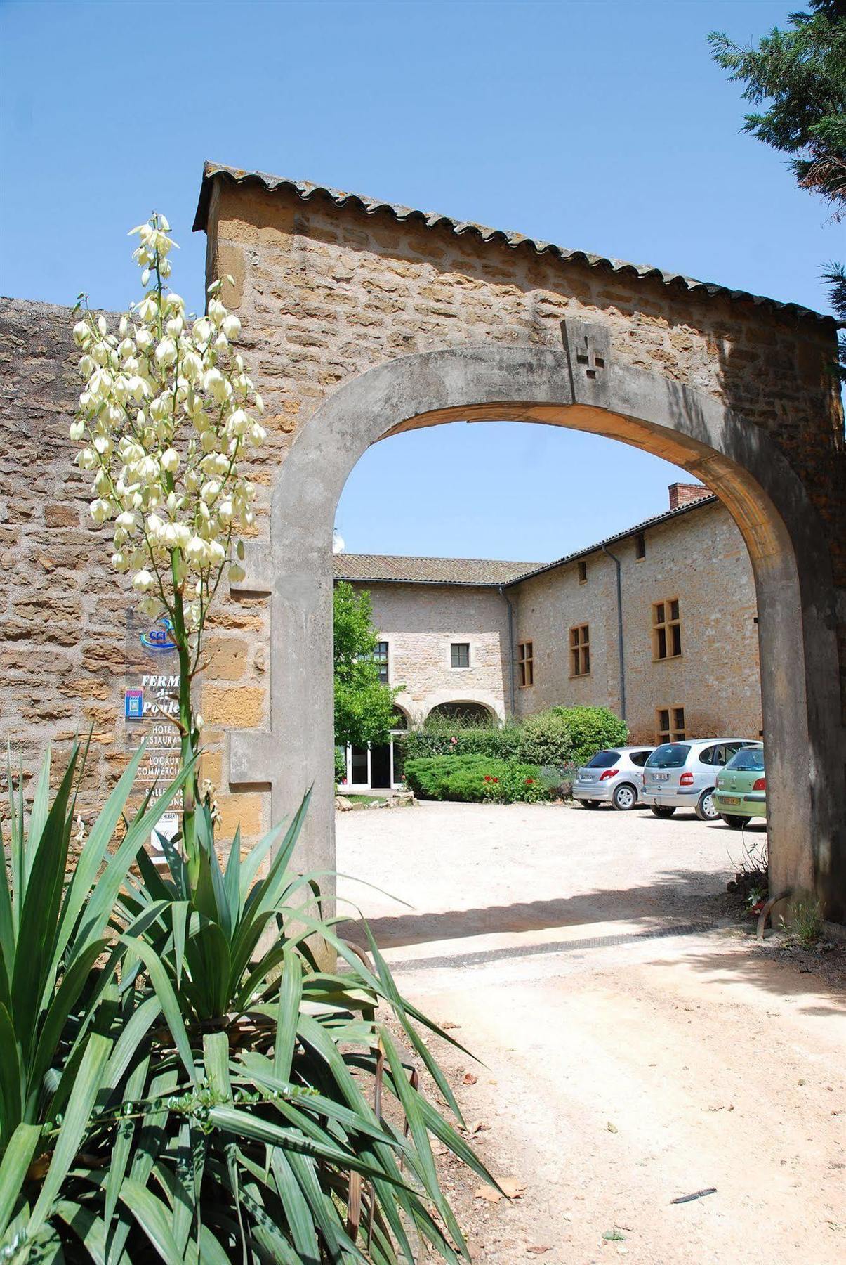 Demeures Et Chateaux L'Abbaye Caladoise - Anciennement Hostellerie Ferme Du Poulet Виллефранче-Сур-Салне Экстерьер фото